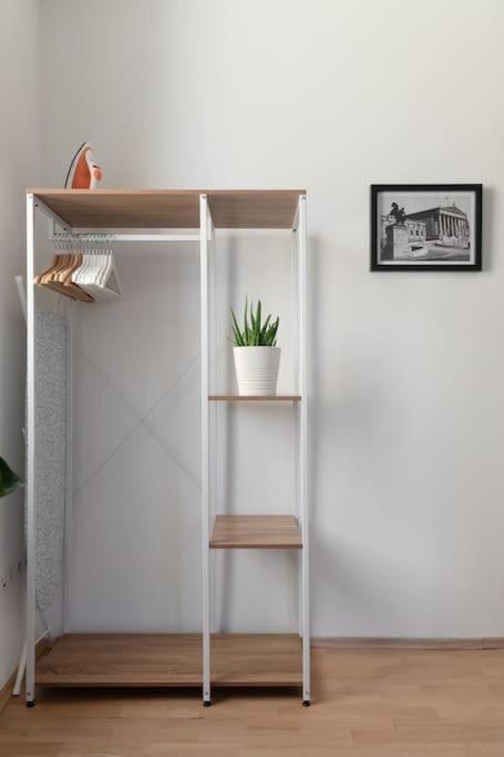 Grosse Terrasse, Klimaanlage Und U-Bahn Naehe Apartamento Viena Exterior foto